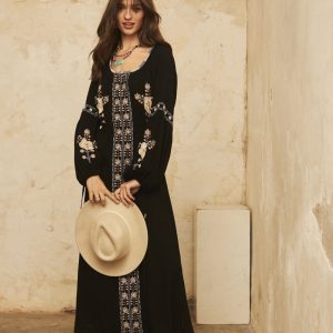 Vestido largo Hasu manga larga bordado